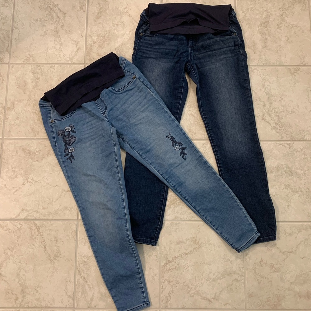 A. glow Maternity Denim Bundle